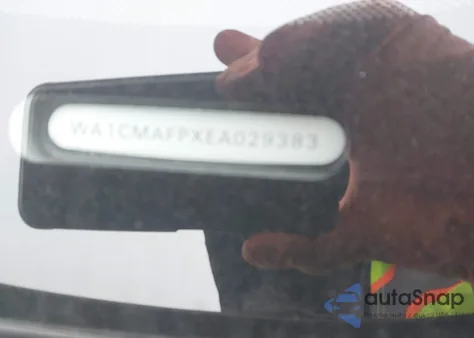 2014 Audi Q5 3.0 Tdi Premium Plus from USA, damaged, VIN WA1CMAFPXEA029383